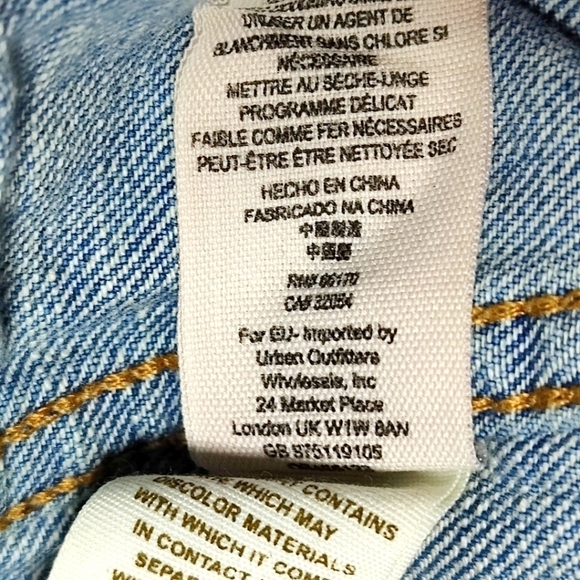 Free people Double Breasted Denim Distressed Jacket Size Small Blue Light Wash - Picture 12 of 14